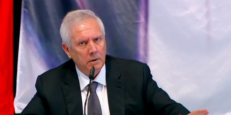 Aziz Yıldırım, Ali Koç’a yüklendi: Paran yoksa başkanlığı bırak, parası olan gelir