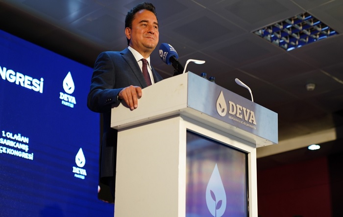 Babacan: Merkez’in döviz rezervini cayır cayır satıp eksi 60 milyar dolara indirdiler