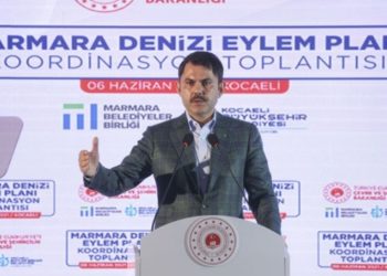 Bakan Kurum &lsquo;Marmara Denizi Eylem Planı'nı&rsquo; a&ccedil;ıkladı
