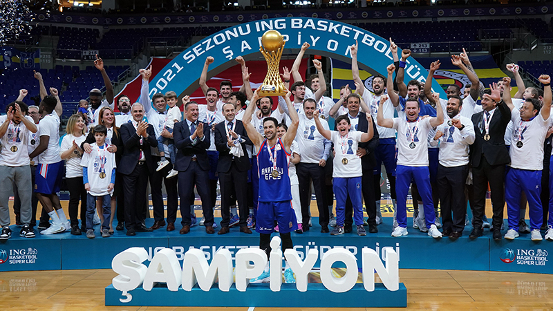 Basketbol Süper Ligi'nde şampiyon Anadolu Efes!