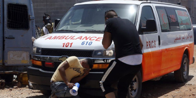 Batı Şeria'daki protestolar sırasında İsrail askerleri 15 yaşındaki bir Filistinliyi öldürdü