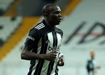 Beşiktaş Başkanı Ahmet Nur Çebi, Aboubakar'a resti çekti