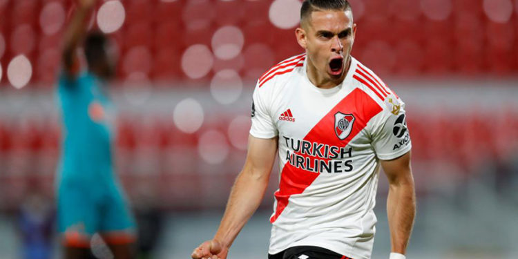 Beşiktaş'ın hedefindeki golcü Santos Borre