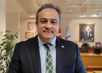 Bilim Kurulu Üyesi Prof. Dr. İlhan: Güz dönemi başında daha normale döneceğimizi söylemek mümkün