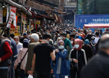 Bilim Kurulu üyesi Prof. Dr. Levent Akın: Delta varyantı aşı olmayanlarda yayılıyor
