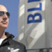 Blue Origin duyurdu; Jeff Bezos'la uzay yolculuğunun bir koltuğu 28 milyon dolara satıldı