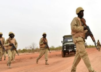 Burkina Faso’da kanlı baskın: En az 100 sivil katledildi