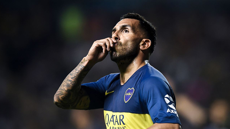 Carlos Tevez futbolu bıraktı