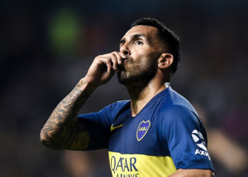 Carlos Tevez futbolu bıraktı