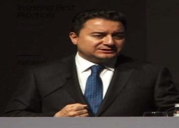 DEVA Partisi lideri Babacan: Kapalı mekanlara giriş için aşı zorunluluğu getirilmeli