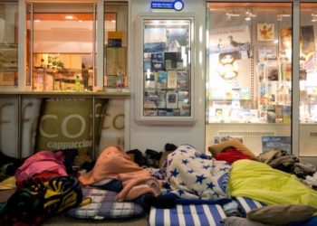 Danimarka, iltica başvurusu yapanları yasal süreç bitene kadar AB dışına göndermeye hazırlanıyor