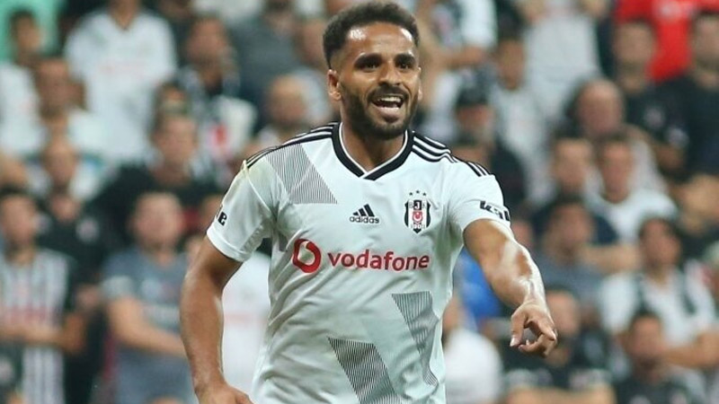 Douglas, Beşiktaş'tan bir şans daha istedi