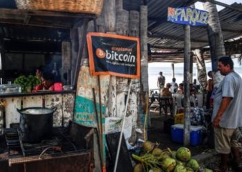 El Salvador, bitcoini resmi para birimi ilan eden ilk ülke oldu