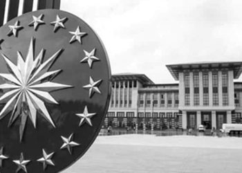 Erdoğan’ın ‘1 numaralı memuru’ndan Peker’e suç duyurusu