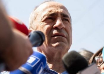 Ermenistan'da Paşinyan zafer ilan etti, Ko&ccedil;aryan sonucu tanımadı