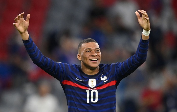 Euro 2020’nin en değerli futbolcusu Kylian Mbappe oldu