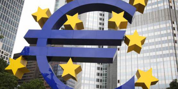 Euro Bölgesi'nde ekonomiye güven beklentilerin üzerinde