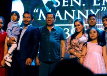 Filipinler Devlet Başkanı Duterte, boksör Pacquiao'yu halefi olarak gördüğünü söyledi