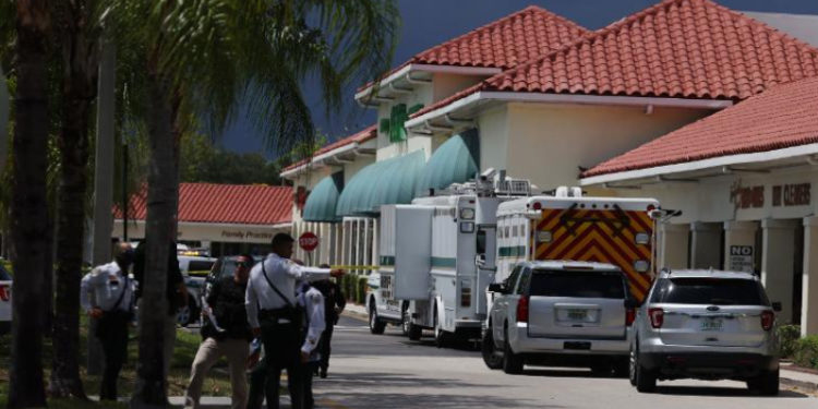 Florida'da silahlı saldırgan 1 yaşındaki bebeği ve büyükannesini öldürdü