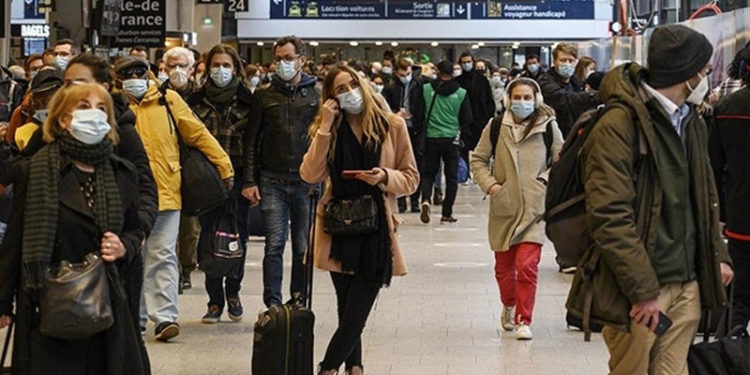 Fransa’da Kovid-19’un Delta varyantı yayılıyor