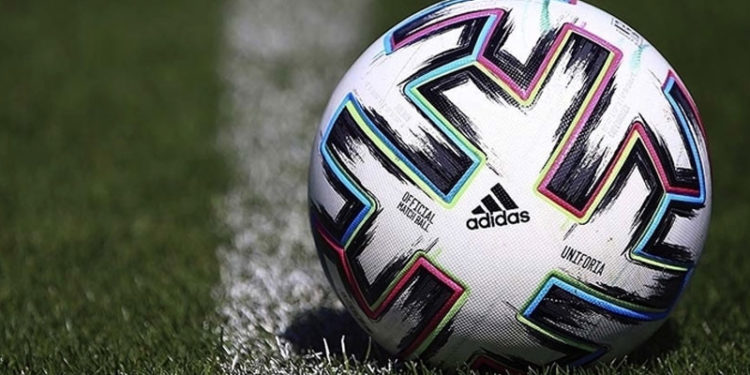 Futbolda yaz transfer dönemi yarın başlayacak