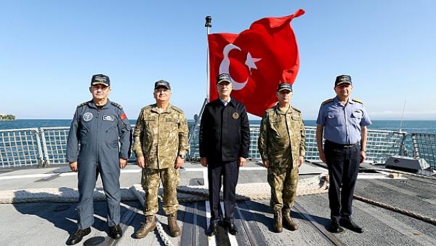 Genelkurmay başkanı ve kuvvet komutanlarının yargılanması Cumhurbaşkanının iznine bağlandı