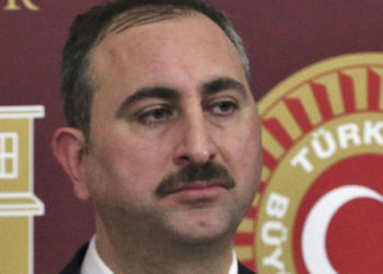 Gül: İftiraların yerine gerçeği koyacak olan hukuktur