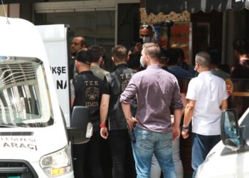 HDP binasını basıp bir kişiyi &ouml;ld&uuml;ren saldırgan tutuklandı