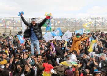 HDP çalışanları: Mücadeleyi durduramazlar