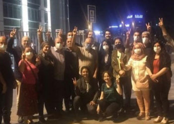HDP’li yöneticiler, parti çalışmaları gerekçesiyle tutuklandı