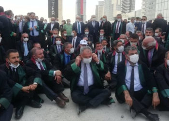 Hak savunucularından barolara destek