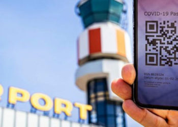 Hollanda 'çok riskli bölge' ilan ettiği İngiltere'den gelenlere zorunlu karantina uygulayacak