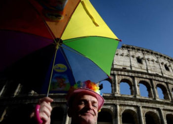 'Homofobi' polemiğinde İtalya Başbakanı Dragahi'den Vatikan'a tepki: "Burası laik bir ülke"