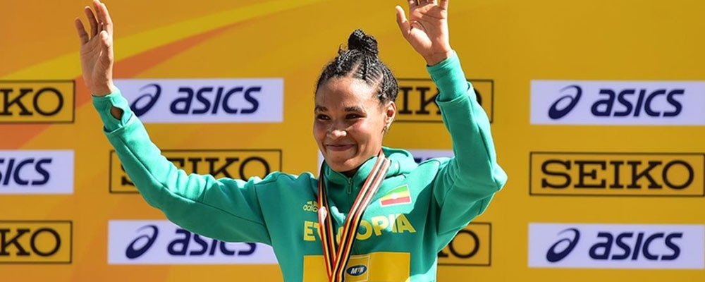 Kadınlar 10 bin metrede dünya rekorunun yeni sahibi Etiyopyalı Gidey
