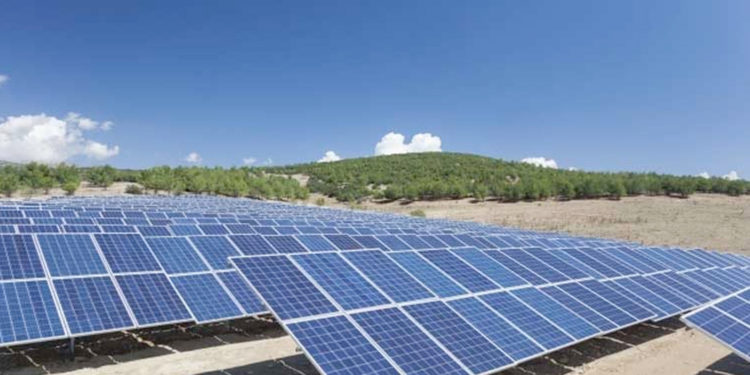 Kalyon Karapınar 271 MW kurulu güçle Türkiye'nin en büyük güneş enerjisi santrali oldu