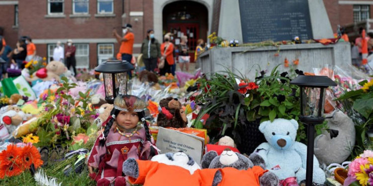 Kanada’da yerli çocuklara ait yüzlerce ceset kalıntısının olduğu yeni mezarlar bulundu