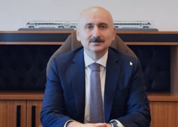 Karaismailoğlu: Kanal İstanbul’da da geçiş garantisi olacak