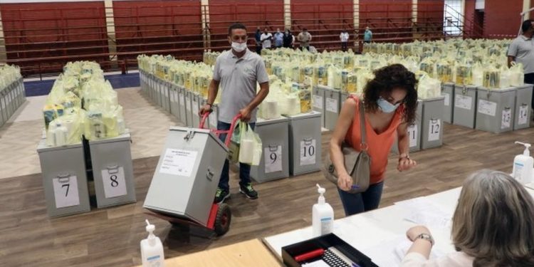 Kıbrıs seçimlerinde aşırı sağcı ELAM partisi oylarını ikiye katladı