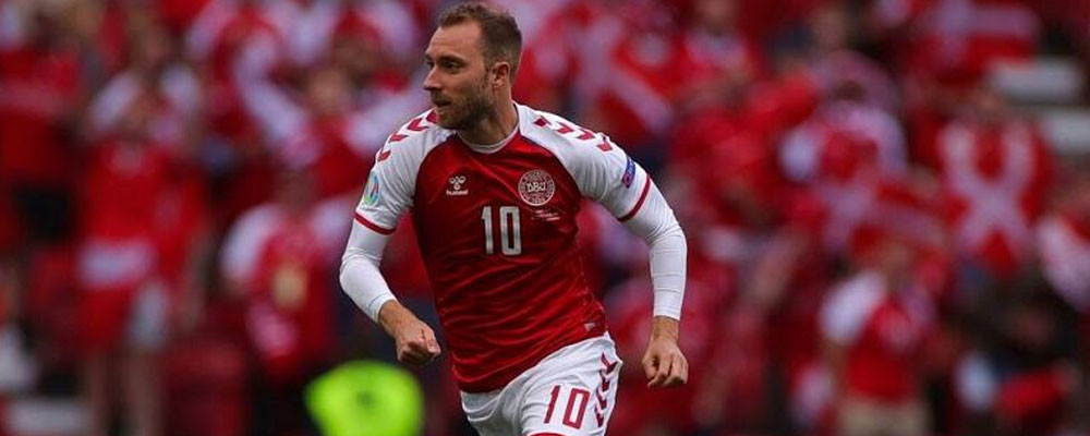 Maç sırasında kalp krizi geçiren Danimarkalı futbolcu Eriksen'in menajeri: Sağlığı ve morali iyi