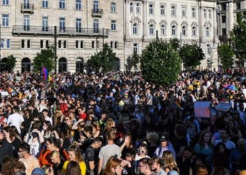 Macaristan Parlamentosu, LGBTİ+ haklarını kısıtlayan yasayı kabul etti