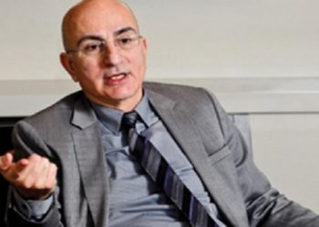 Mahfi Eğilmez’den Erdoğan’a itiraz: Merkez Bankası’nın döviz rezervi 100 değil, eksi 56 milyar dolar