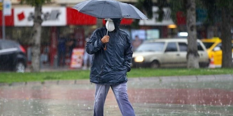 Marmara, İç Ege ve Karadeniz'in bazı kesimlerinde sağanak bekleniyor