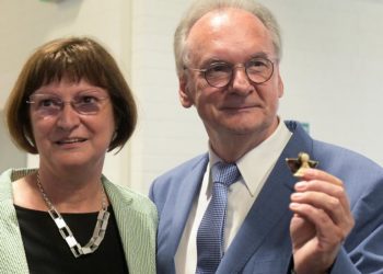 Merkel'in partisi CDU son eyalet seçimlerini kazandı