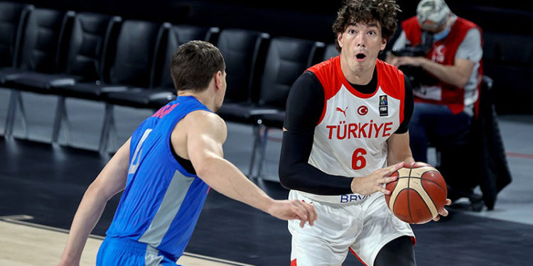 Milliler, FIBA Olimpiyat Elemeleri'ndeki ilk maçına çıkıyor