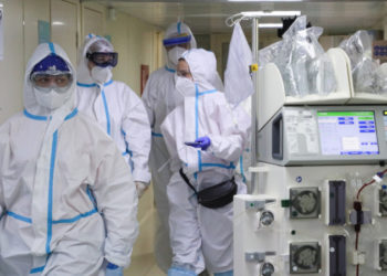 Moskova Belediye Başkanı: Vaka sayıları görülmemiş bir hızda katlanıyor, büyük ihtimalle yeni bir varyantla karşı karşıyayız