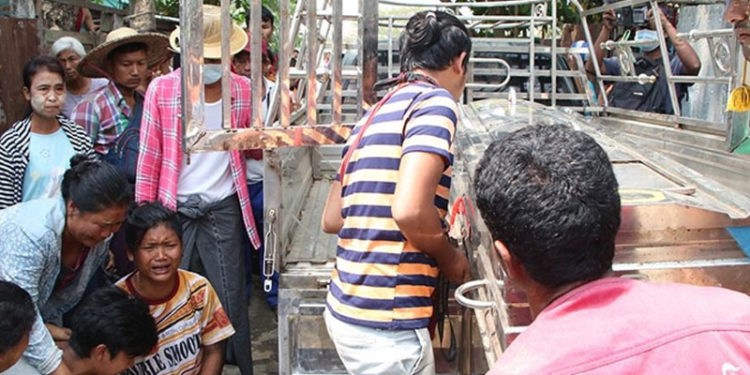 Myanmar'ın, insani kriz nedeniyle Kovid-19'un yeni merkez üssü olabileceği açıklandı