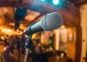 M&uuml;zisyenlerden tepki: Bir turist kadar değerimiz yok