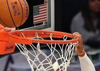 NBA'de 76ers, Hawks karşısında seriyi eşitledi