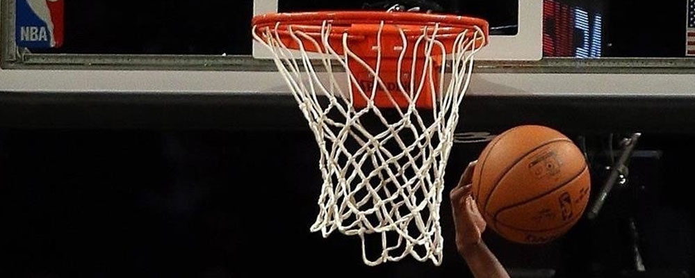 NBA'de 76ers, Hawks ve Jazz konferans yarı finaline yükseldi