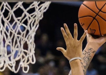 NBA'de Bucks, Nets'e karşı seriyi son maça taşıdı